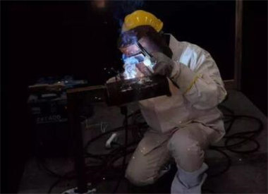 考个正规的焊工证需要多少钱