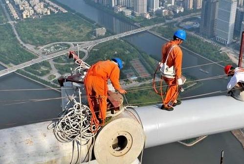 　　东莞高处作业证和高空作业证区别
