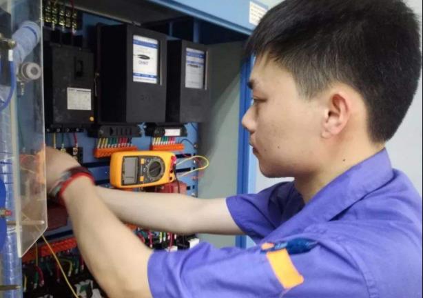 　　淮安高压电工证与低压电工证的关系