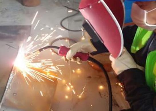 江门焊工操作证多久能拿到(焊工操作证考完试多久下证)
