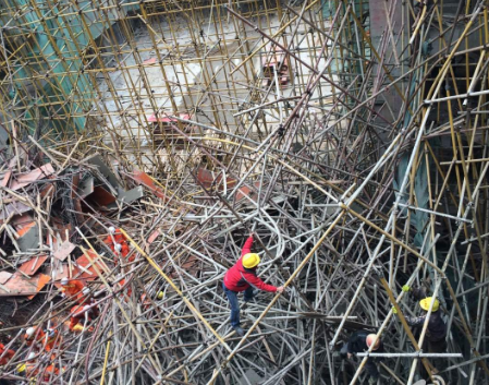 浙江东阳市特种作业无证上岗引发的特大事故！(图1)